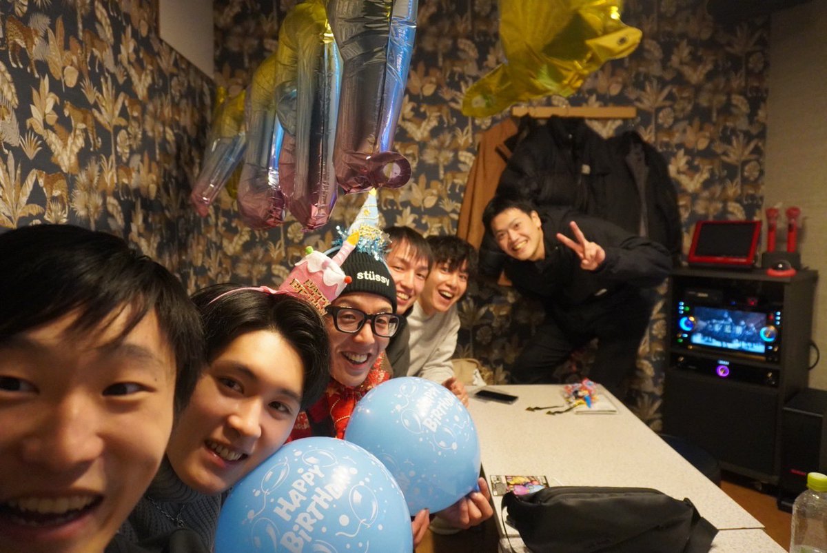 _a012y_'s tweet photo. 21歳になりました。
誕生日なる前からなる瞬間まで沢山祝って貰えて本当に最高の誕生日になりました！
今年も怪我、体調に気をつけて楽しみます！ https://t.co/fEVn62RHpD