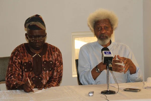 NHRC Slams Lazy, Ignorant Nigerian Youths Calling For 90-Year-Old Soyinka, 66-Year-Old Falana To Lead Protests | Sahara Reporters bit.ly/4fuFOQI