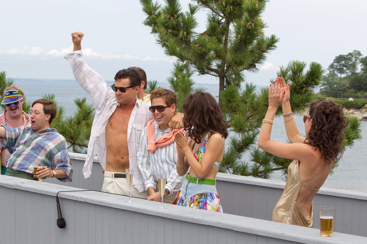 ATRightMovies's tweet photo. THE WOLF OF WALL STREET was released 11 years ago this week. Based on the true story of stockbroker Jordan Belfort, and among the most popular films of the Martin Scorsese/Leonardo DiCaprio collaboration, the making of story will have you asking “Was all this legal…?”

1/39 https://t.co/eiZu4nEJfE