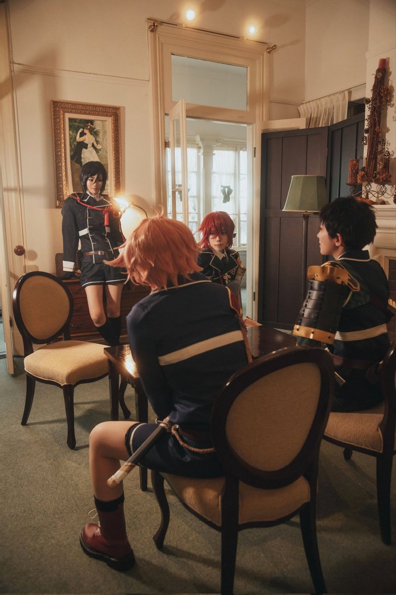 刀剣乱舞/cos
軍議