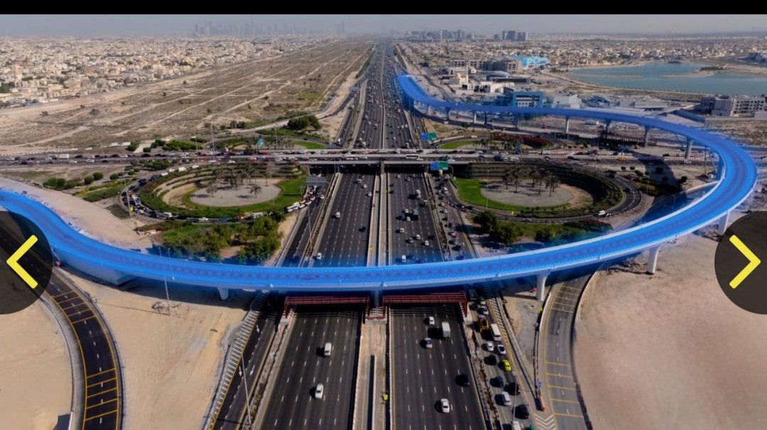 lativaacheik's tweet photo. افتتحت هيئة الطرق والمواصلات اليوم الأحد، جسراً رئيساً بسعة مسارين، وبطول 1000 متر، يخدم الحركة المرورية القادمة من شارع حصة إلى شارع الخيل، ويحقق حركة مرورية حرة إلى وسط المدينة ومطار دبي الدولي، ويسهم في خفض زمن الرحلة من شارع حصة إلى شارع الخيل، من 15 دقيقة إلى 3 دقائق https://t.co/FsgIss4w7C