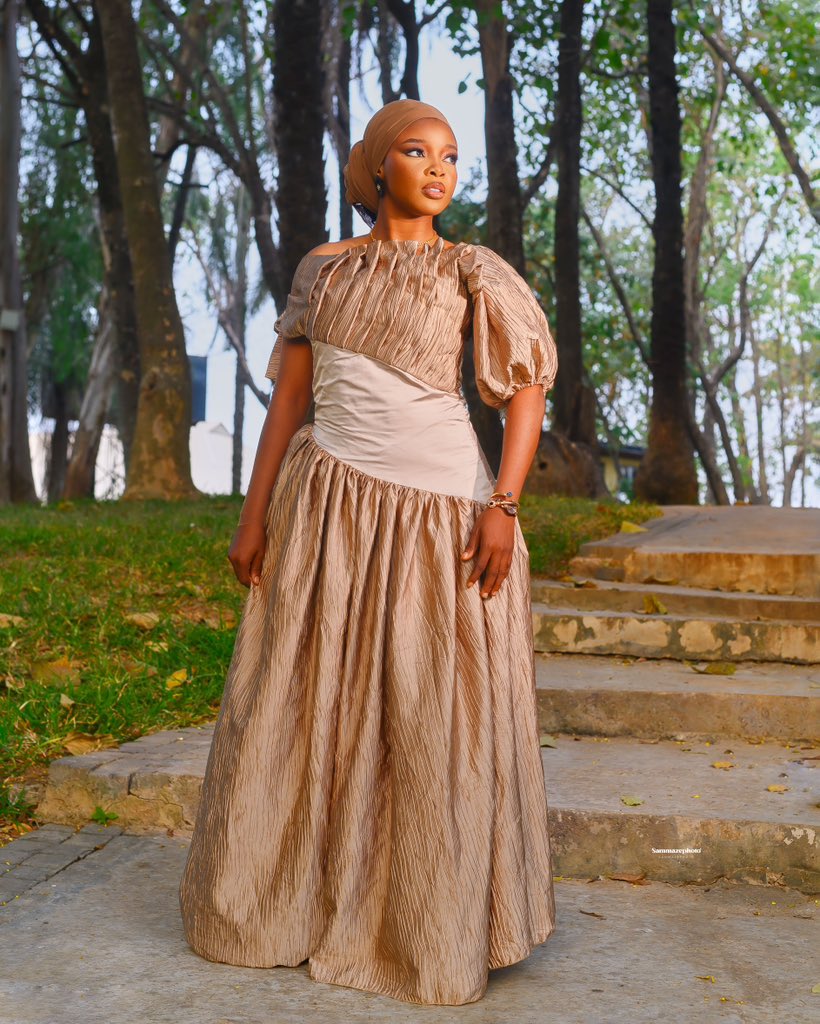 Thorayrah's tweet photo. The four dresses of my debut collection @HalesRoyale https://t.co/c3BX9zp8jy