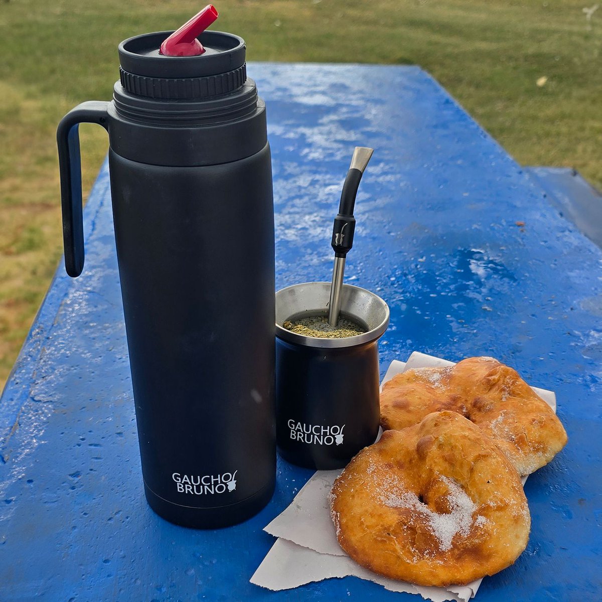 If you know, you know.. this wouldn't work in the UK!
bit.ly/47gtvDY 
#yerbamate #yerba #mate #tortasfritascuandollueve #traditions