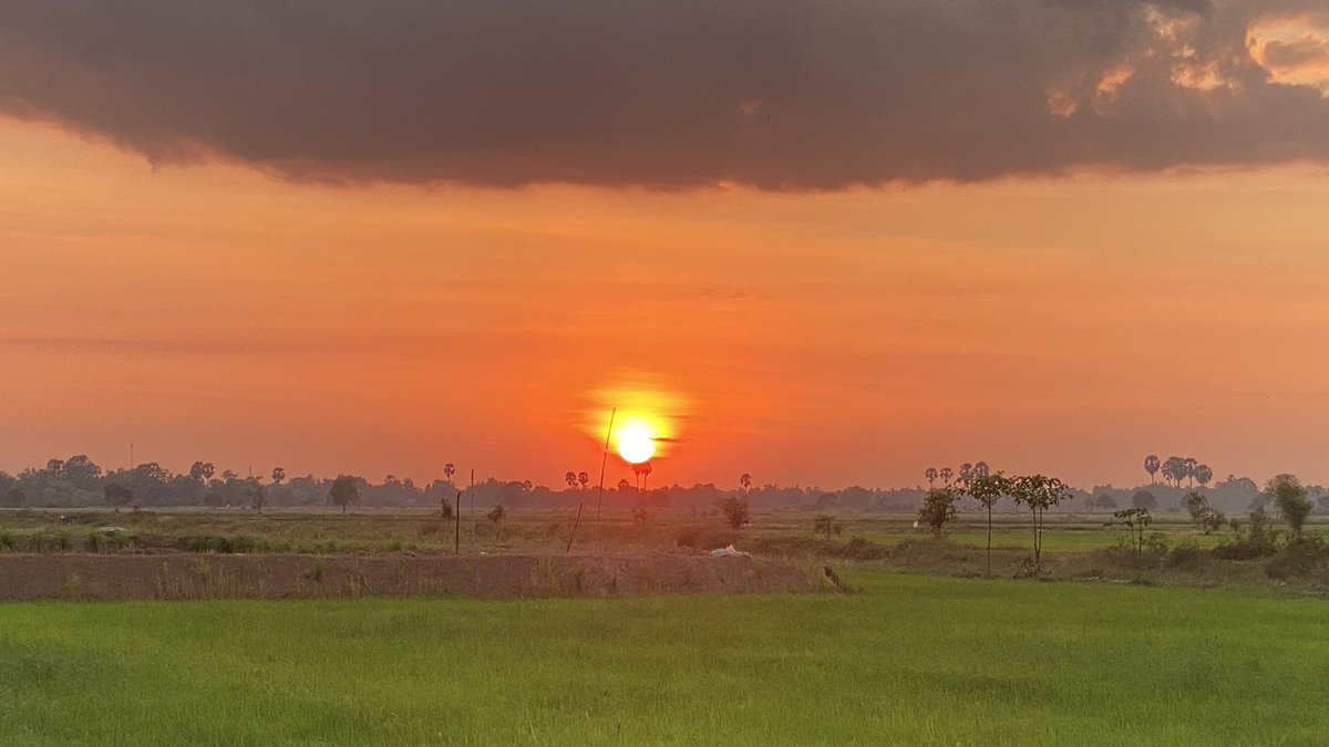 samnang33725's tweet photo. How beautiful is it! https://t.co/NUr3d62DTC