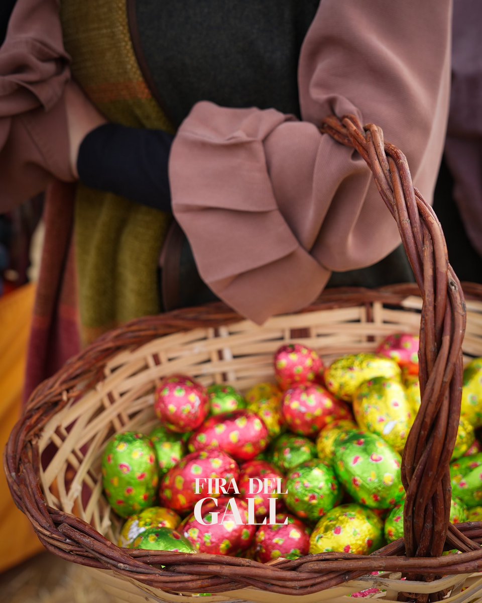 La Gallina Ballarica recull els xumets dels infants que deixen el costum de xumar i els obsequia amb un dolç record. 

#firadelgall #firadelgall24 #vilafrancadelpenedès #penedès #capitaldelvi #galldelpenedès #gastronomia #vi #vicatalà #dopenedès #elgallliner #turismevilafranca