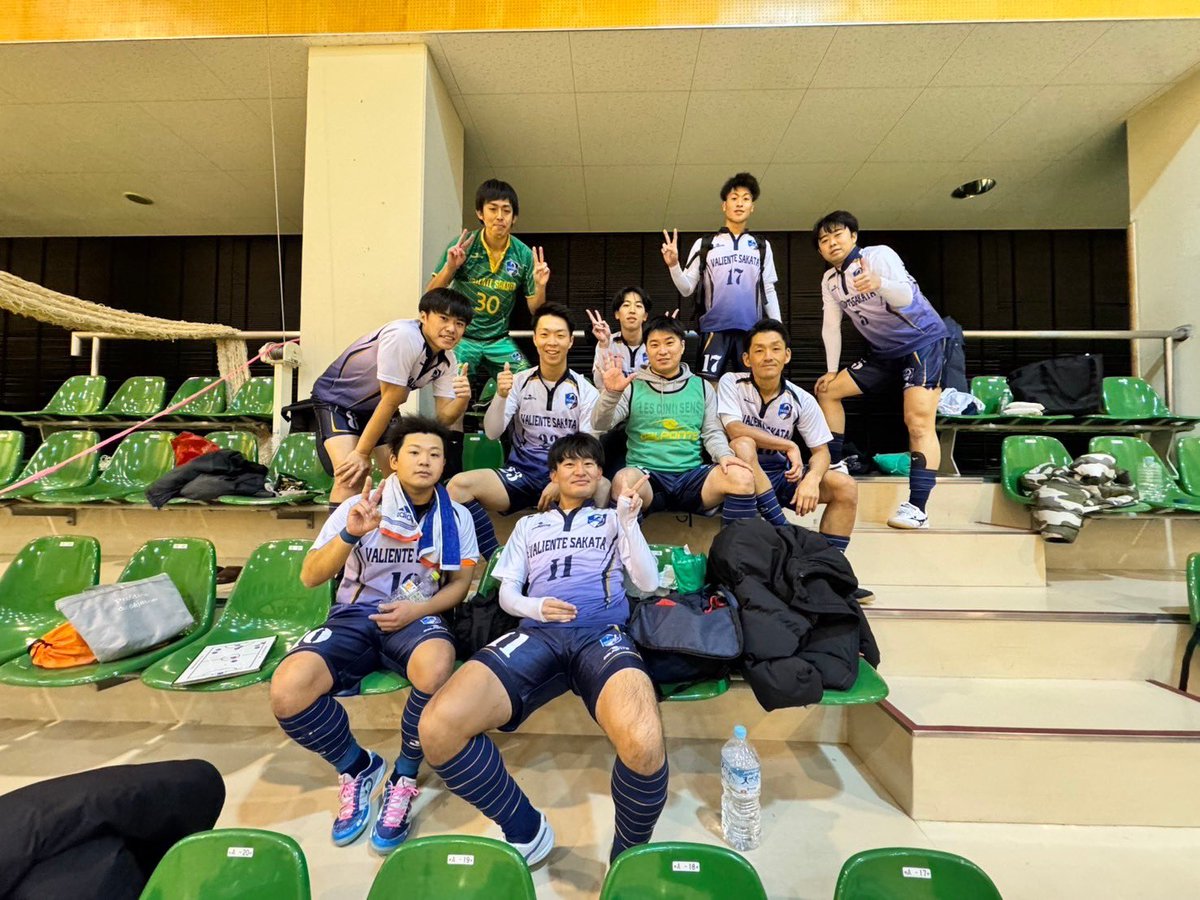 ValienteSakata's tweet photo. どうもこんばんわ

昨日行われた
🆚ESPETURO

5-4勝利👏👏👏

今シーズン5位でのフィニッシュとなりました。
応援してくださった皆様熱い応援ありがとうございました。

得点者は
No.8
池田大郎2

No23
加藤康佑

No.10
阿部成希

OG
になります

#VALIENTE酒田 https://t.co/s9Sz1uvT5P