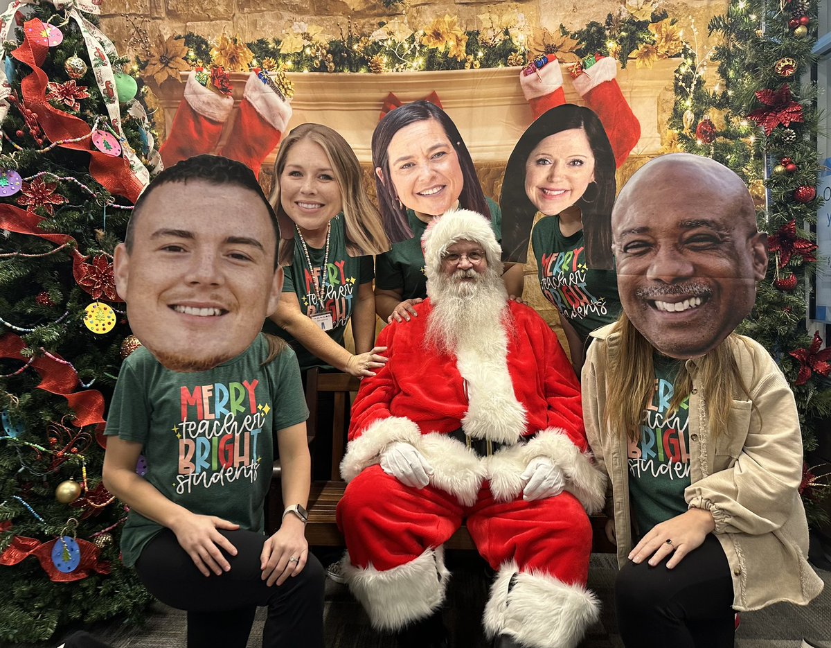 Meredith Rose tweet media