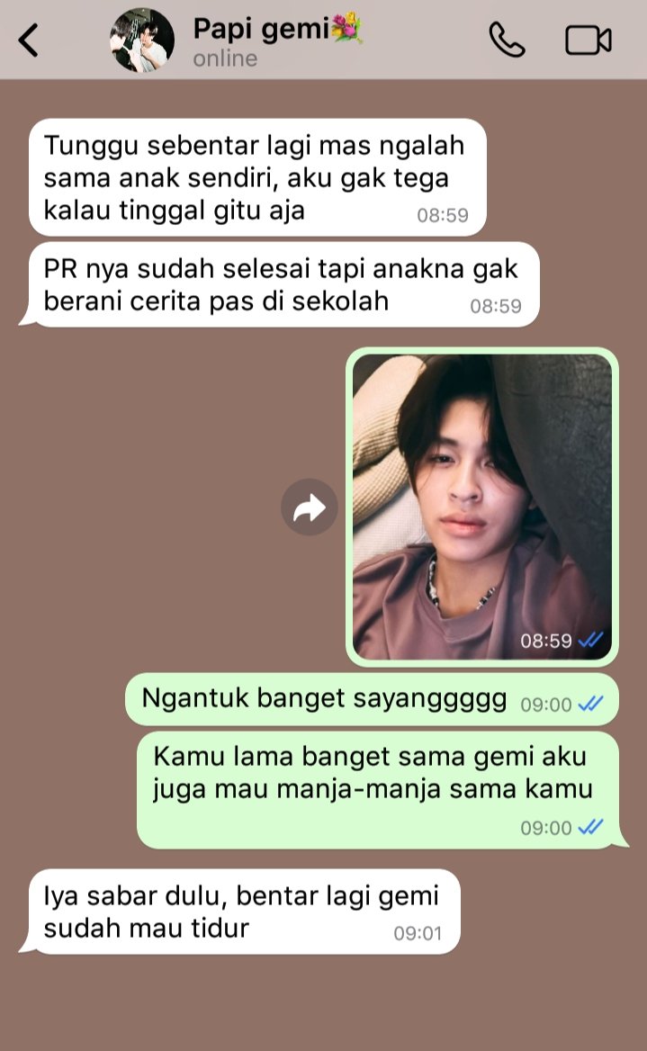 ourmyailyacom's tweet photo. #PondPhuwin short au  •cw/🔞

— full of love

/The story of Phuwin who was arranged by her parents, at first they didn't like each other but ended up falling in love. https://t.co/EYh81DDNFC