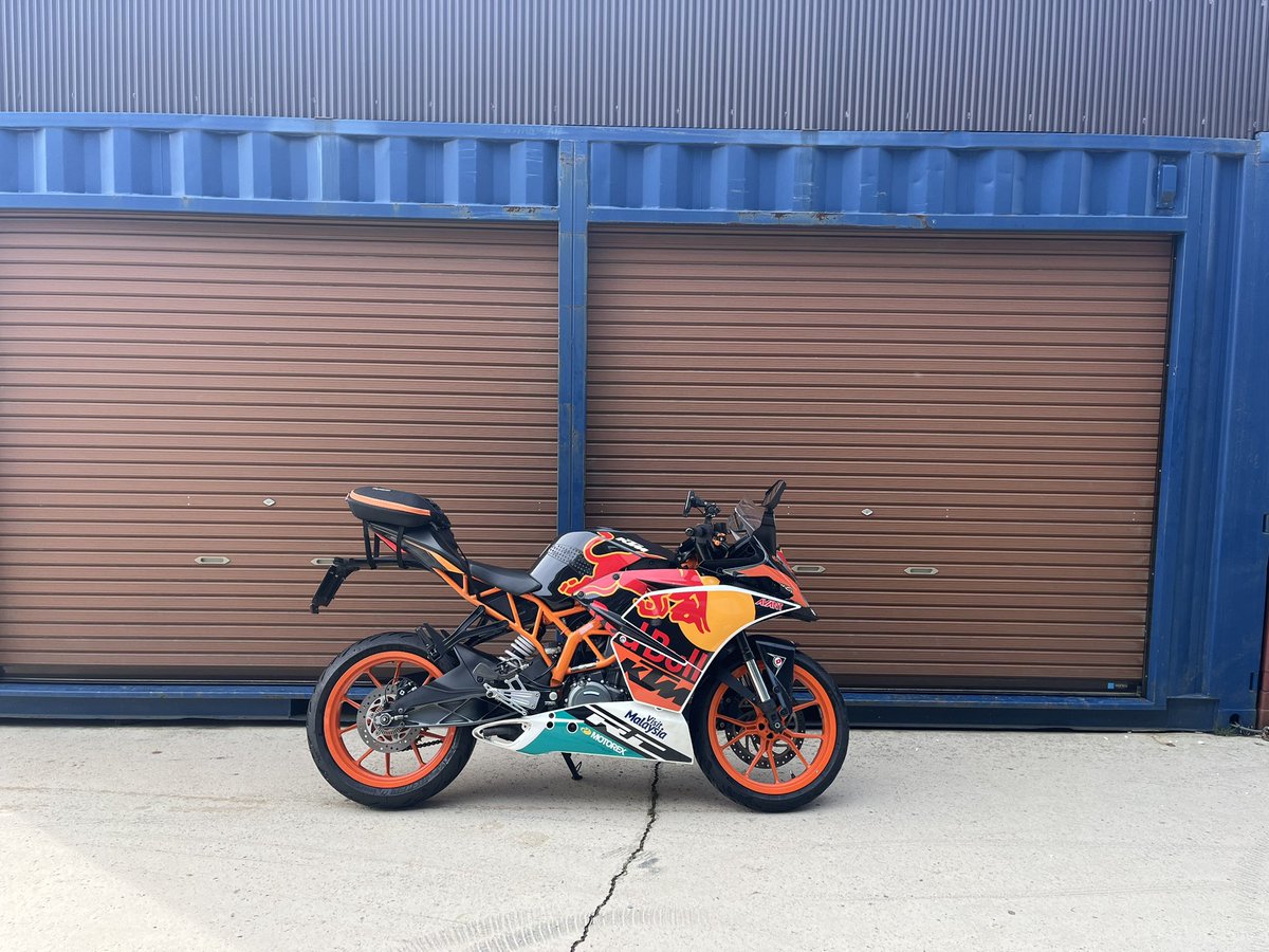 rc390_daiki's tweet photo. この度、私事ですがバイクを降りる事にしました！
父親と最後にツーリングが行けてよかったです！ありがとうございました😭 https://t.co/XQr0HkUGP1