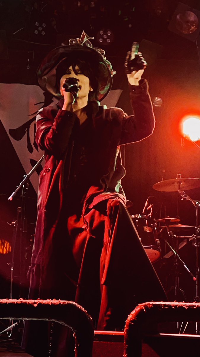 SlaveSaki's tweet photo. 2024年12月21日
柏ThumbUpで
 #Otayan ステージを見てきたよ🎶

伸びやかに気持ちよさそうに歌ってたね！

年末は白組らしいから真っ白な衣装かな。
お疲れさまでした😊

#Otayanism https://t.co/j1eXJepKM4