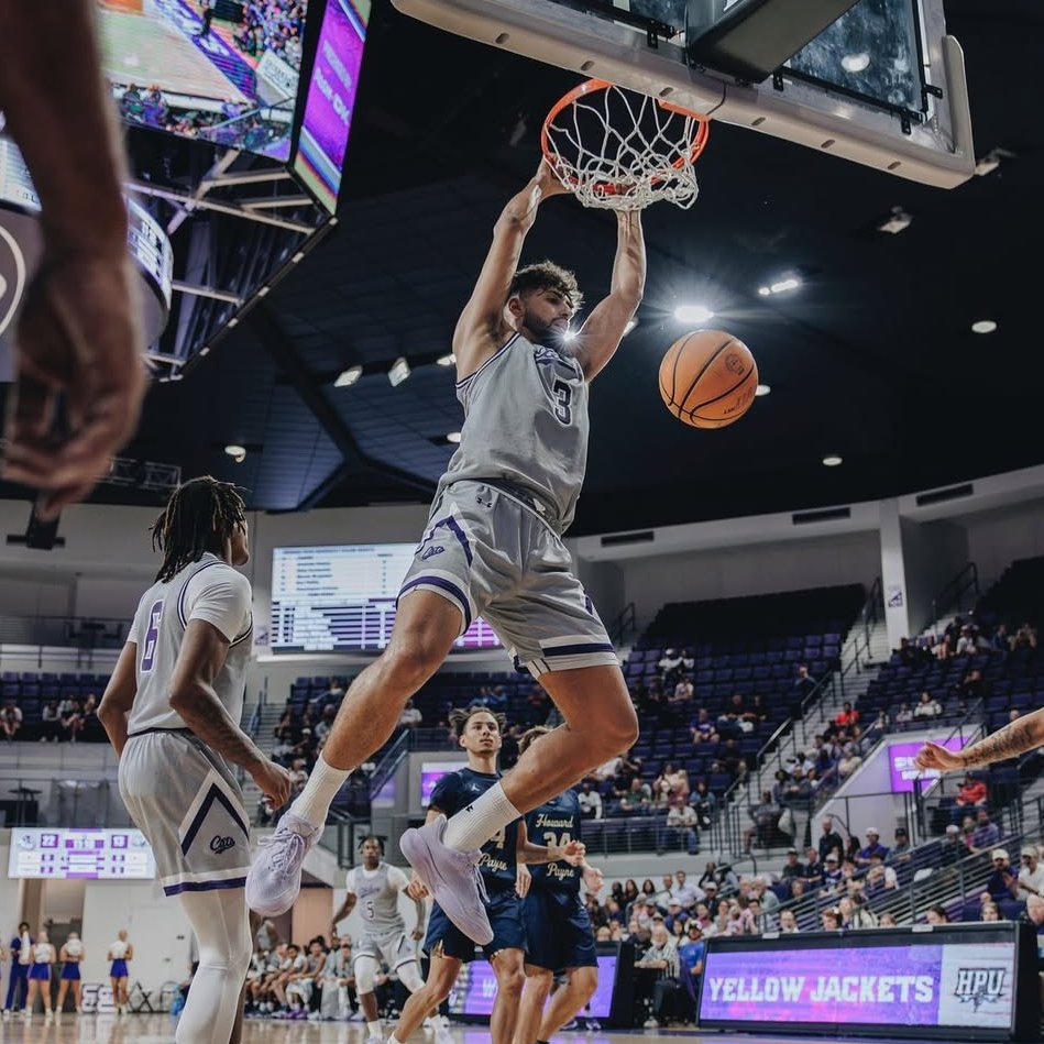 CBB_Europe's tweet image. 🇮🇹 Leonardo Bettiol matched his season-high against Texas Southern (22 points on 9-16 FG and 4-6 FT), leading Abilene Christian to a 69-65 win

The junior has scored 15+ points in 9 consecutive games now and is averaging a career-best 15.7 PPG after 13 games
