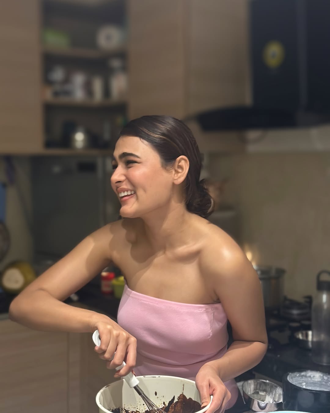 GfZsw5LWcAA_8su?format=jpg&name=large