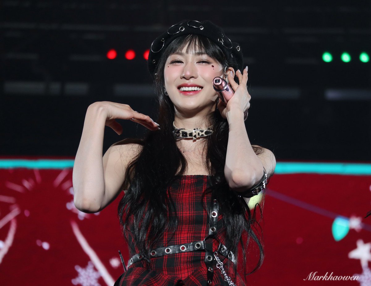 apinksixpics's tweet image. HAYOUNG 「#오하영」