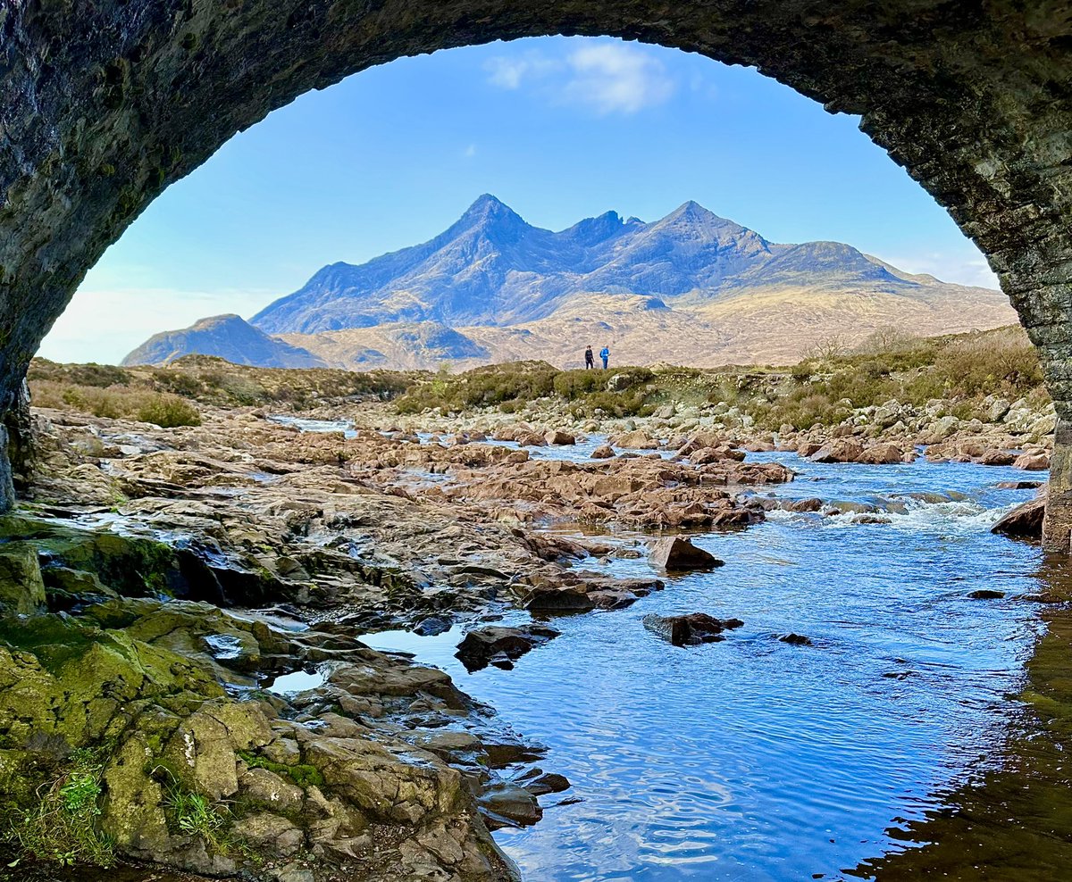 The Black Cuillin 🏴󠁧󠁢󠁳󠁣󠁴󠁿 Skye
#photography #photographer #Skye #scotland #landscapephotography #beautiful #nature