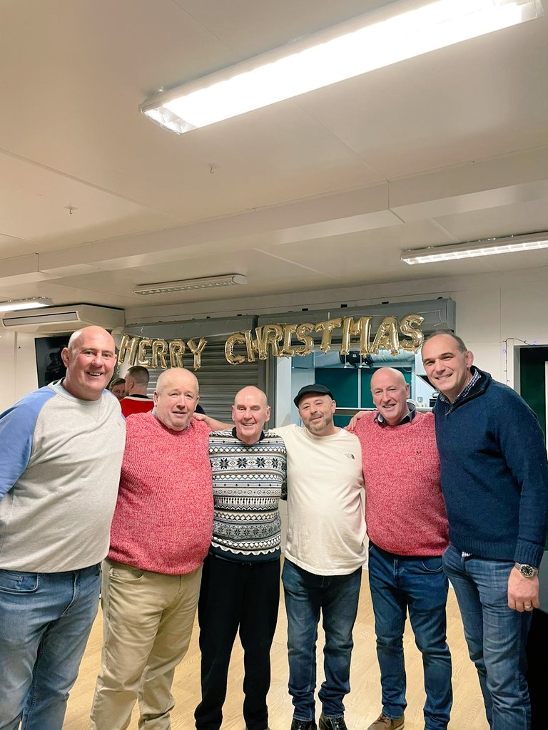 A couple of snaps from yesterday's past players' reunion. Fantastic to have more than 100 ex-Ironmen come together at the club,  some for the first time in while.

We hope you all enjoyed! Let's do it again before the season's out.

#TeamIronmen🖤💛💚