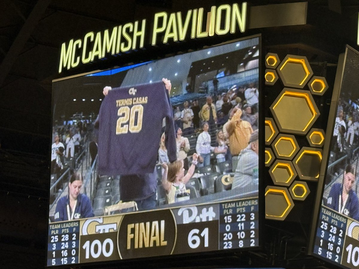 These women are phenomenal. We had A++ time <a href="/GTWBB/">Georgia Tech Women's Basketball</a> 
#StingEm 🐝