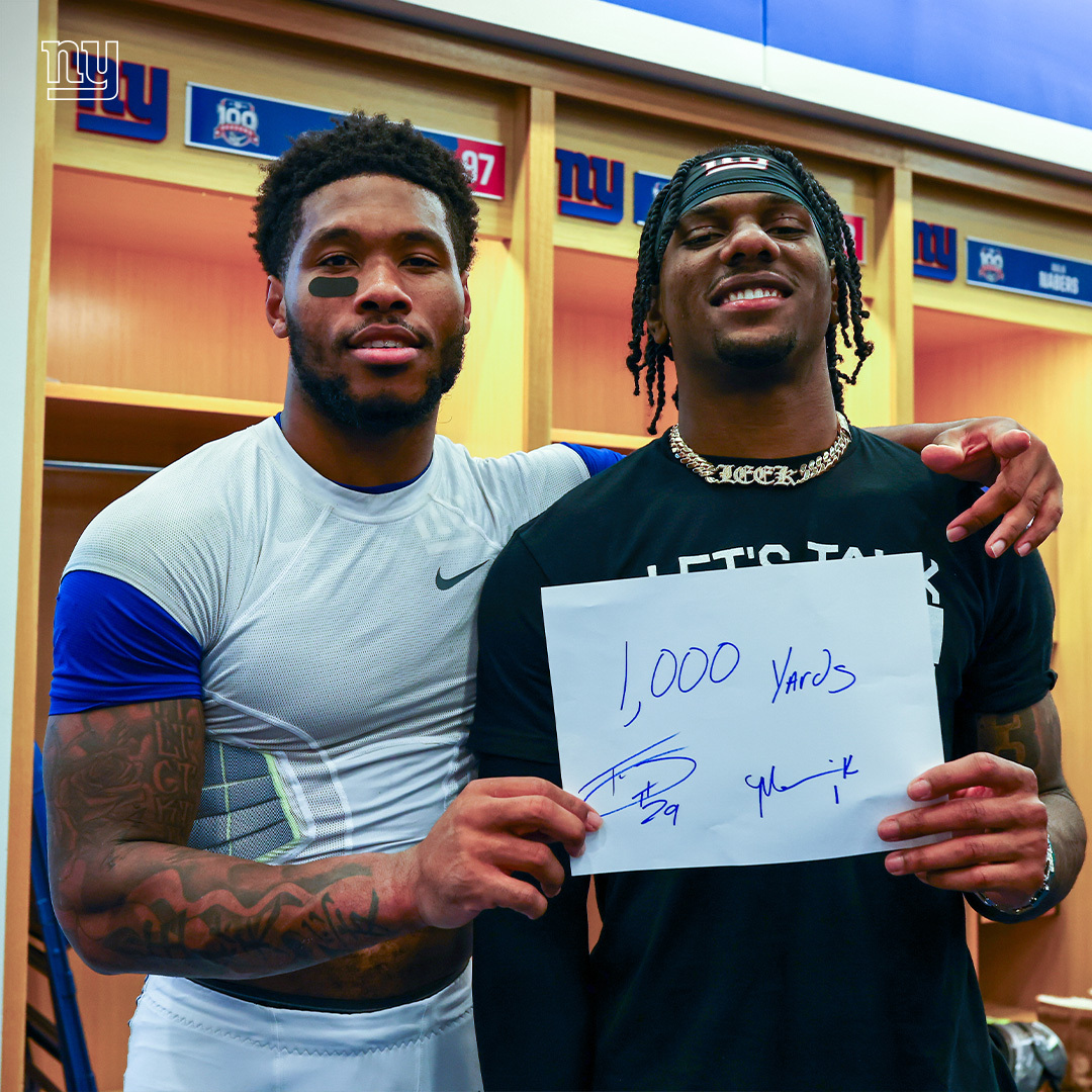 Just the 3rd rookie duo EVER to hit 1k apiece 🔥