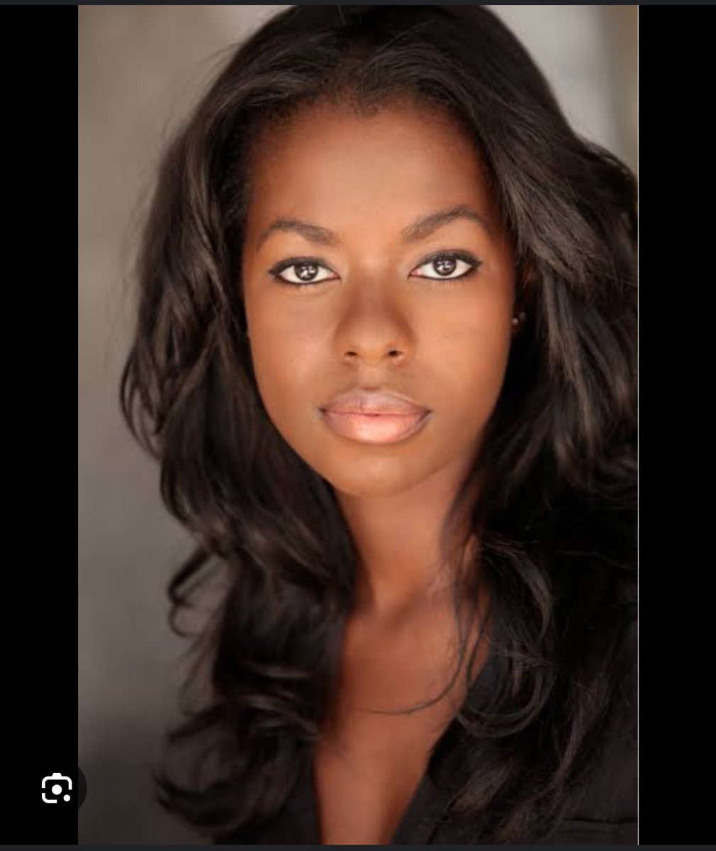 sickle_t's tweet photo. @andreharris89 Wait because they used to say I look like the sister https://t.co/4eXog4witJ