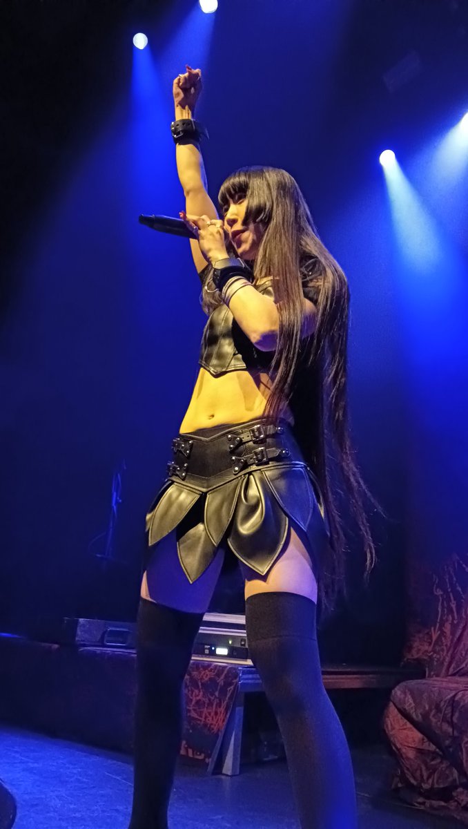 Woltiimon's tweet image. My favorite concerts of 2024.
Loved every second of traveling around and experiencing Isiliel's greatness on stage 🌙 
I came for the music, but stayed for the most gentle and heartwarming soul I could've met!

It fills me with joy to be a part of your magical journey 🤘🏼✨