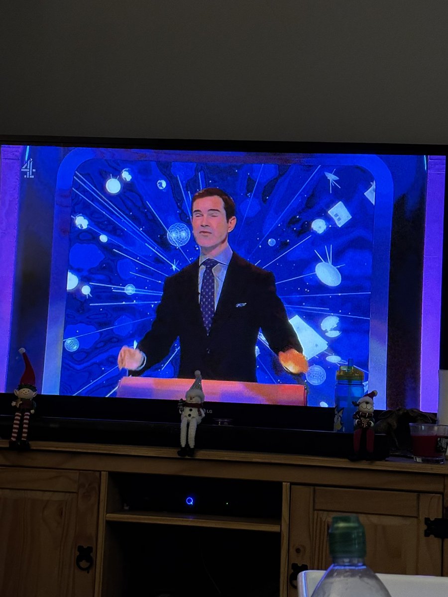 Laura Burrows tweet media