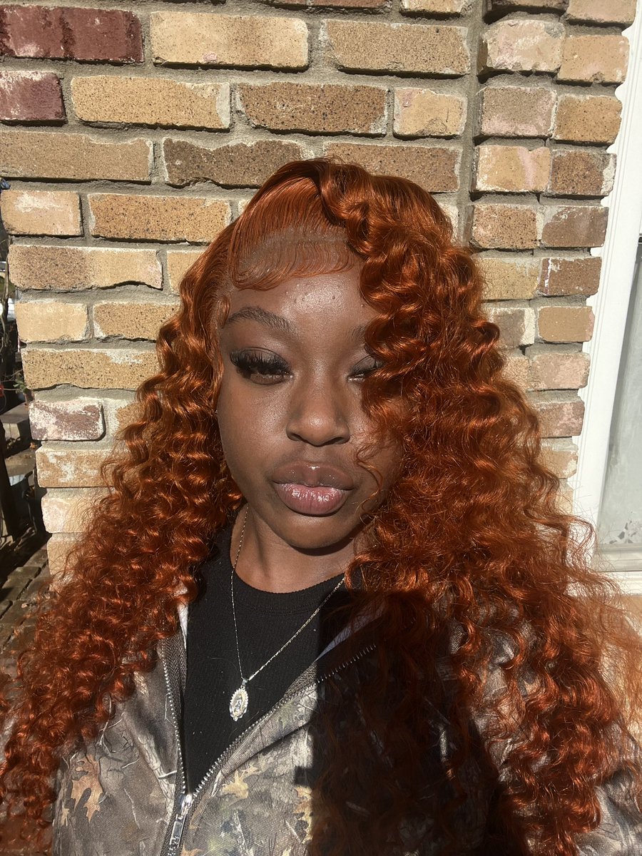 realcrazytime1's tweet photo. Fine shiii😩 https://t.co/AYDhEA2ZnU