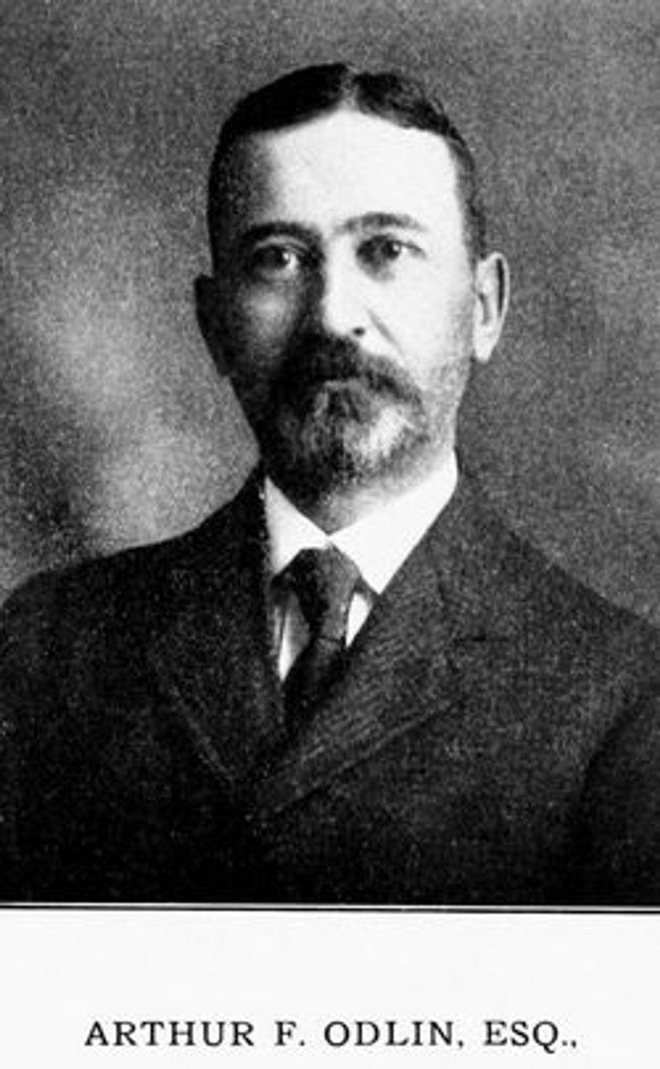 Dec. 29, 1924: The jury in an accused Prohibition violator’s trial in San Juan, Puerto Rico, is allowed to examine a key piece of evidence—a quart bottle of liquor—which they then drink up. Judge Arthur Odlin declares a mistrial.