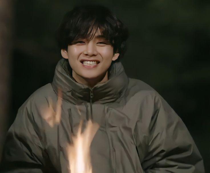 sevginin en temiz ve saf halini bize gösterdiğin ve her zaman bizimle birlikte olduğun için teşekkür ederim bal çocuğum...iyi ki doğdun 🫶
HAPPY BIRTHDAY TAEHYUNG 🎂
#SideBySideWithTaehyung
#EtherealTreasureVDay
#AlwaysWithTaeComeWhatMay
#OurWinterParadiseTaehyung