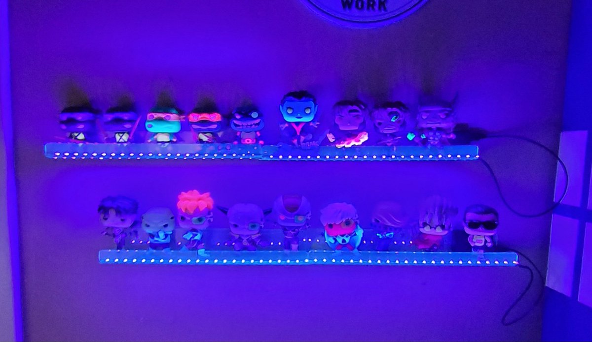 Trash_BBQ's tweet photo. Recently I've been getting into collecting @OriginalFunko and didn't really have any good shelves to display them on. Welp, I've fixed that and I think it looks pretty darn good! #FunkoPOP #collectors #blacklights https://t.co/QGaNERPIW0