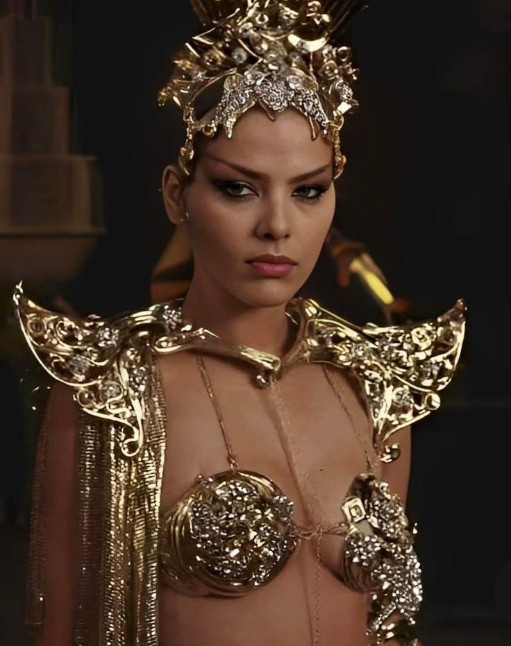 Challenge Round! 

Who can name this movie?