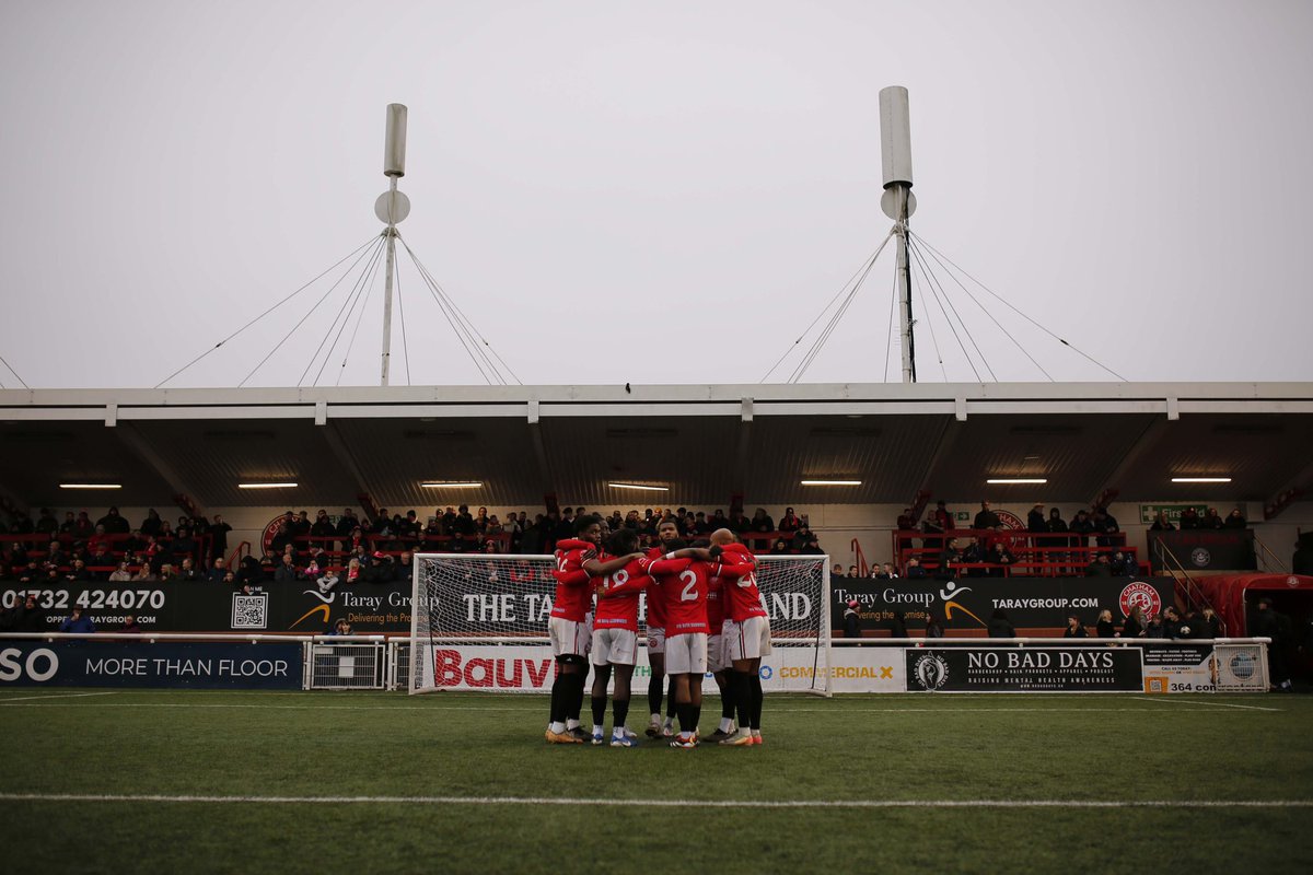 ChathamTownFC's tweet photo. 📸⚡️💪 https://t.co/MtH1s1CwVu