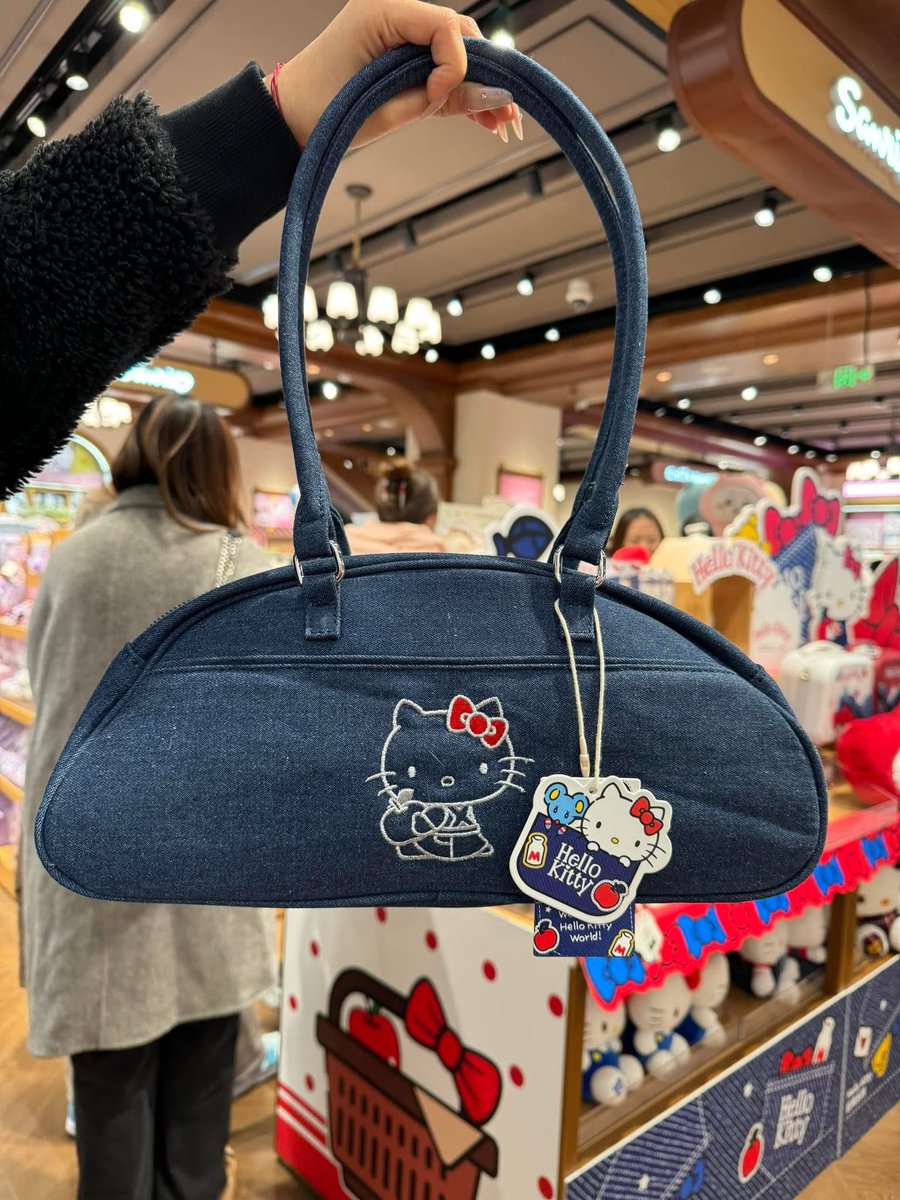 jnime_n's tweet photo. Miniso x Sanrio💞🩰🎀
กลับไทย12/01
กระเป๋าหนัง สีแดง และ ยีนส์
มีอย่างละ 1 ใบค่ะ
📍ใบละ 1190.- รวมส่ง
สนใจทักแชทมาสอบถามก่อนได้นะคะ✨🙏🏻
#ตลาดนัดsanrio #miniso #minisoxhellokitty #ตลาดนัดซานริโอ #ตลาดนัดซานริโอ้ #hellokitty #kitty #กระเป๋า #หิ้วจีน #หิ้วsanrio #ตลาดนัดเอสป้า https://t.co/DYdZB7FKsy