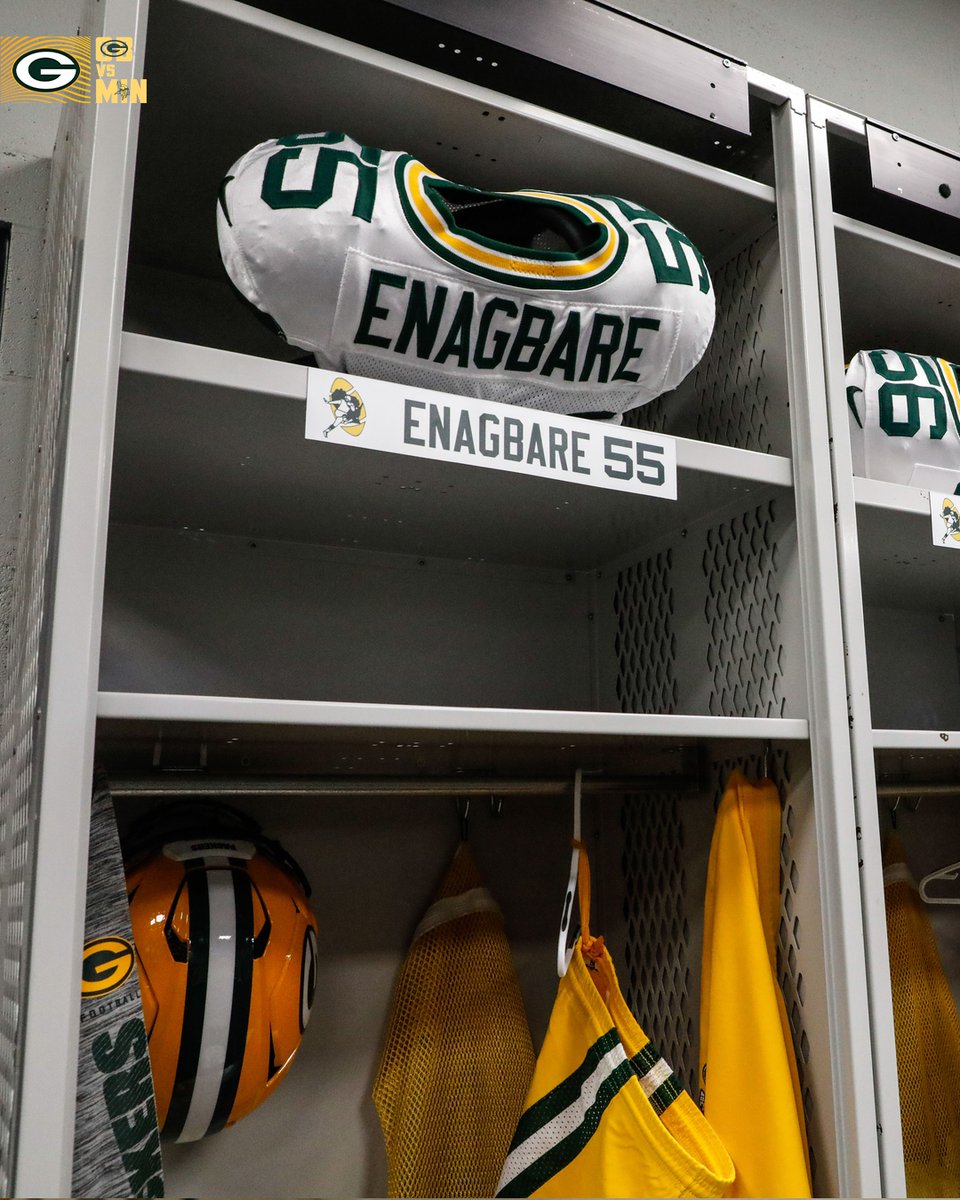 packers's tweet photo. 👀

#GBvsMIN https://t.co/Ry1jvfLVqs