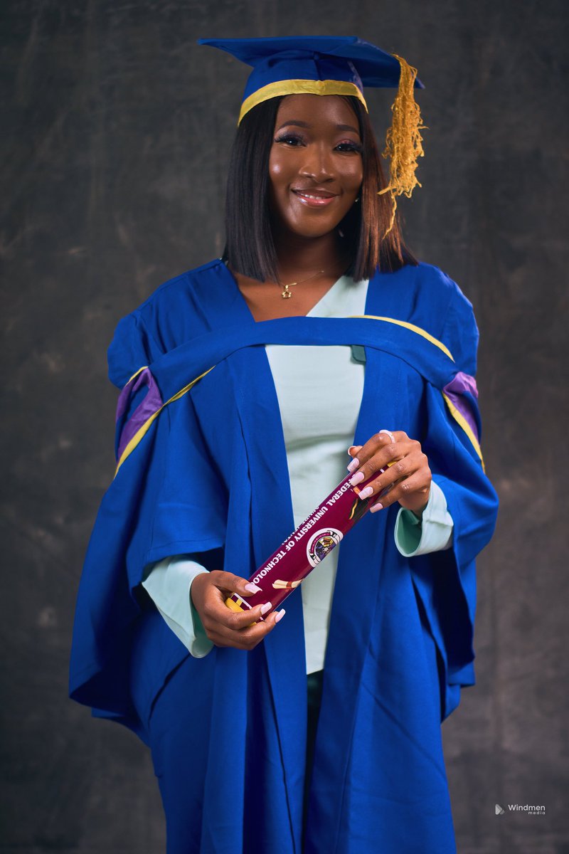 foreevah's tweet photo. Exactly a month since I did this 
Initial CGPA 4.08
Final CGPA 4.31 
Second Class Honours (Upper division)✅
https://t.co/TDFrYV87f5 Microbiology ✅
God truly did!! ✨❤️

#FUTA 
#FUTAConvocation
#Class23 https://t.co/ah2wzFGqzx