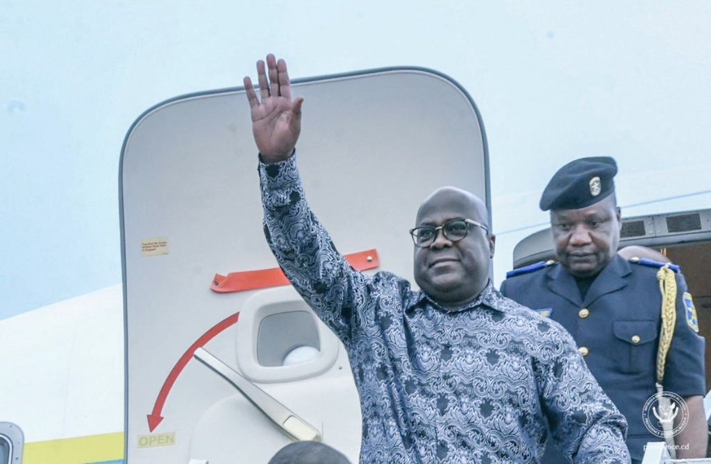 kivuarticle's tweet photo. @Presidence_RDC 
#GrandKasai | Ce dimanche, au terme de son itinérance dans la province du Kasaï oriental, le Président Félix Tshisekedi a inspecté les travaux de modernisation de l’aéroport de Bipemba, à #MbujiMayi. https://t.co/jy6isBH0un