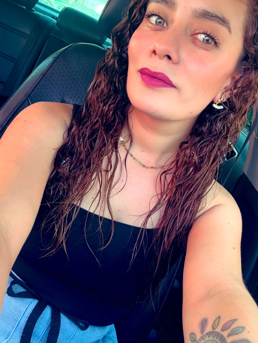 Te pienso como un viaje sin regreso, entre el ruido del mundo y el silencio de mi alma. #Pensándote #Suspiros