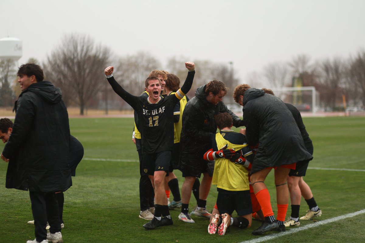 St. Olaf Athletics (@stolafathletics) on Twitter photo 𝐓𝐨𝐩 𝐒𝐭𝐨𝐫𝐢𝐞𝐬 𝐨𝐟 𝟐𝟎𝟐𝟒
<a href="/StOlafMSOC/">St. Olaf Men’s Soccer</a> did the #MIAC double for the second year in a row, winning the regular-season championship and an unprecedented third consecutive playoff title, to give the program 6⃣ of the last 8⃣ MIAC titles! 🏆
#UmYahYah | #OlePride | #d3soc 𝐓𝐨𝐩 𝐒𝐭𝐨𝐫𝐢𝐞𝐬 𝐨𝐟 𝟐𝟎𝟐𝟒
<a href="/StOlafMSOC/">St. Olaf Men’s Soccer</a> did the #MIAC double for the second year in a row, winning the regular-season championship and an unprecedented third consecutive playoff title, to give the program 6⃣ of the last 8⃣ MIAC titles! 🏆
#UmYahYah | #OlePride | #d3soc