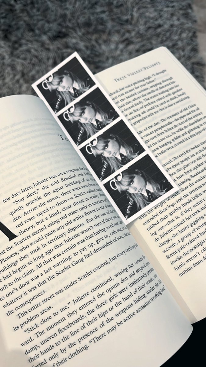 NatsFallenStars's tweet photo. Soy una amante y coleccionista de los separadores de libros✨

🧵 Así que abro hilo de mis favoritos y más lindos separadores que tengo. https://t.co/9ox94AtykV