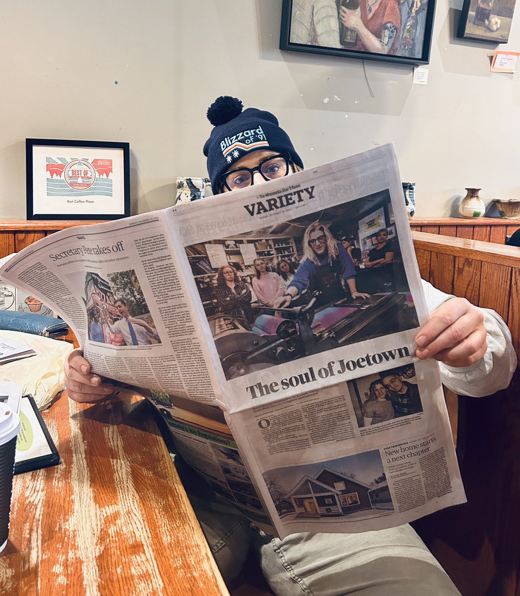 Holding this <a href="/StarTribune/">The Minnesota Star Tribune</a> in my hands is pretty dreamy. #centerfold