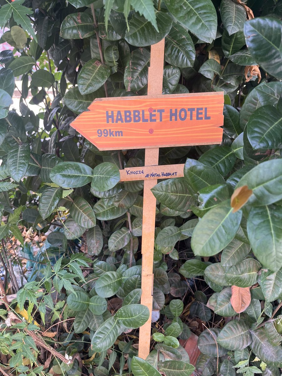 Khozze85's tweet image. Competição: Encontrando o Caminho para o Habblet 📍
Nick: Khozze
#NatalHabblet