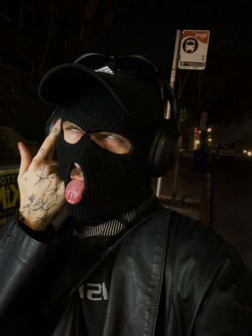 Watch druuuling 🤤's leaked NSFW photo on TwXstars