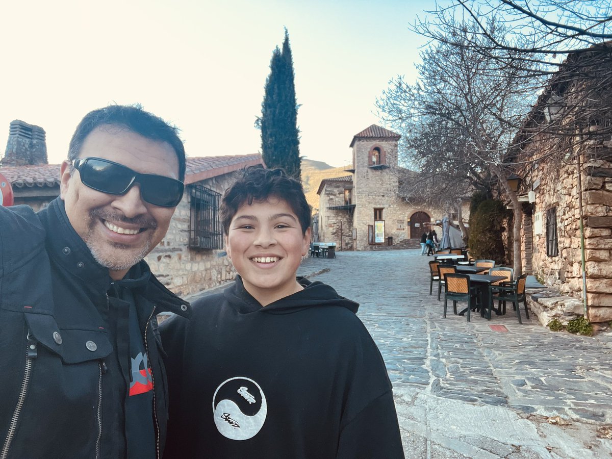 dmartincine's tweet photo. ¡Dios mío, qué país más hermoso es España!
Cada rincón, cada textura, cada sabor, está llena de historia. Alucino. https://t.co/lPIuEClYtD