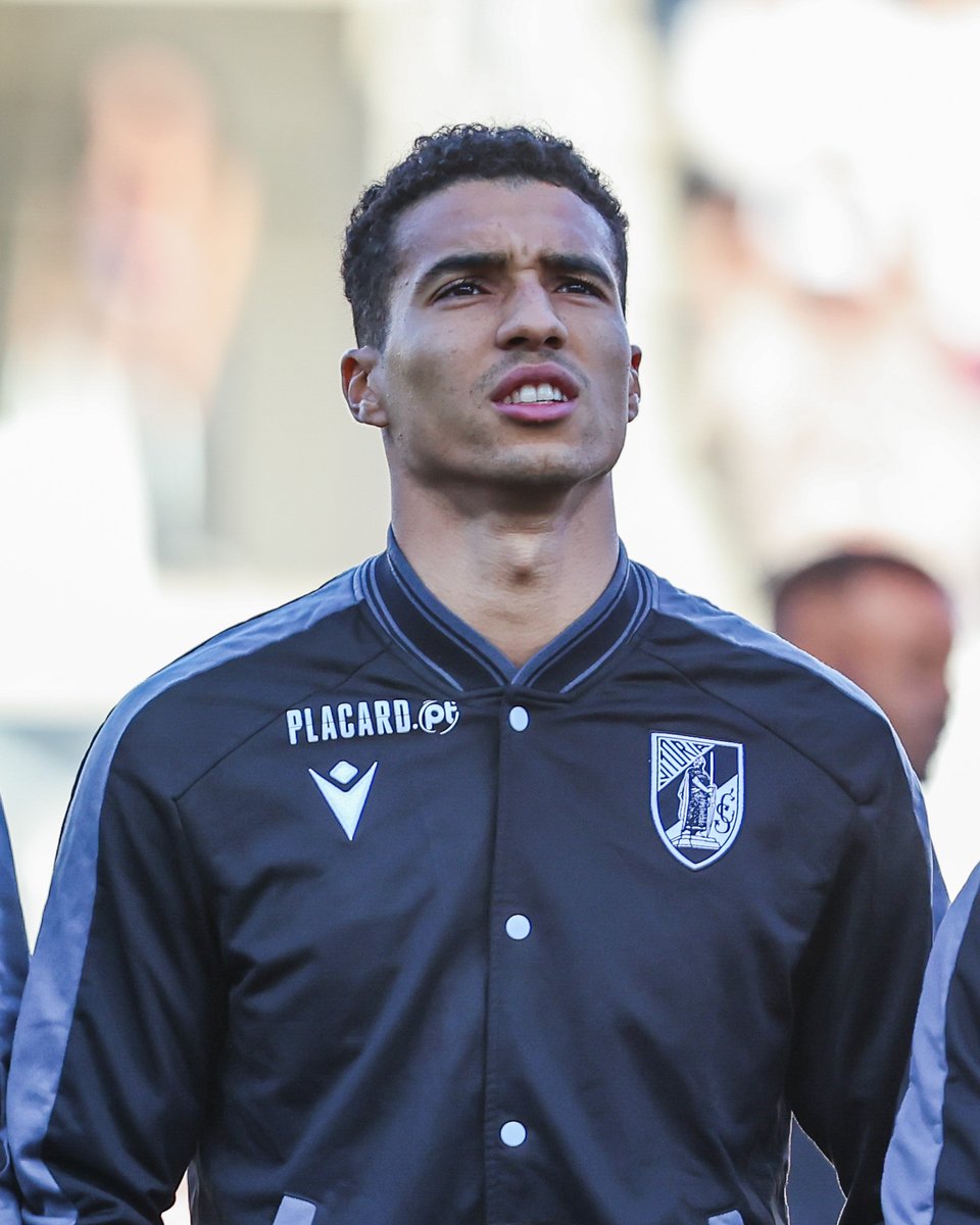 VitoriaSC1922's tweet photo. 💫 STARBOY. Duas assistências de Alberto Costa no empate em Faro 🅰️
#EspíritoDeVitória • #LigaPortugal • #SCFVSC https://t.co/m0JN1tXqKD