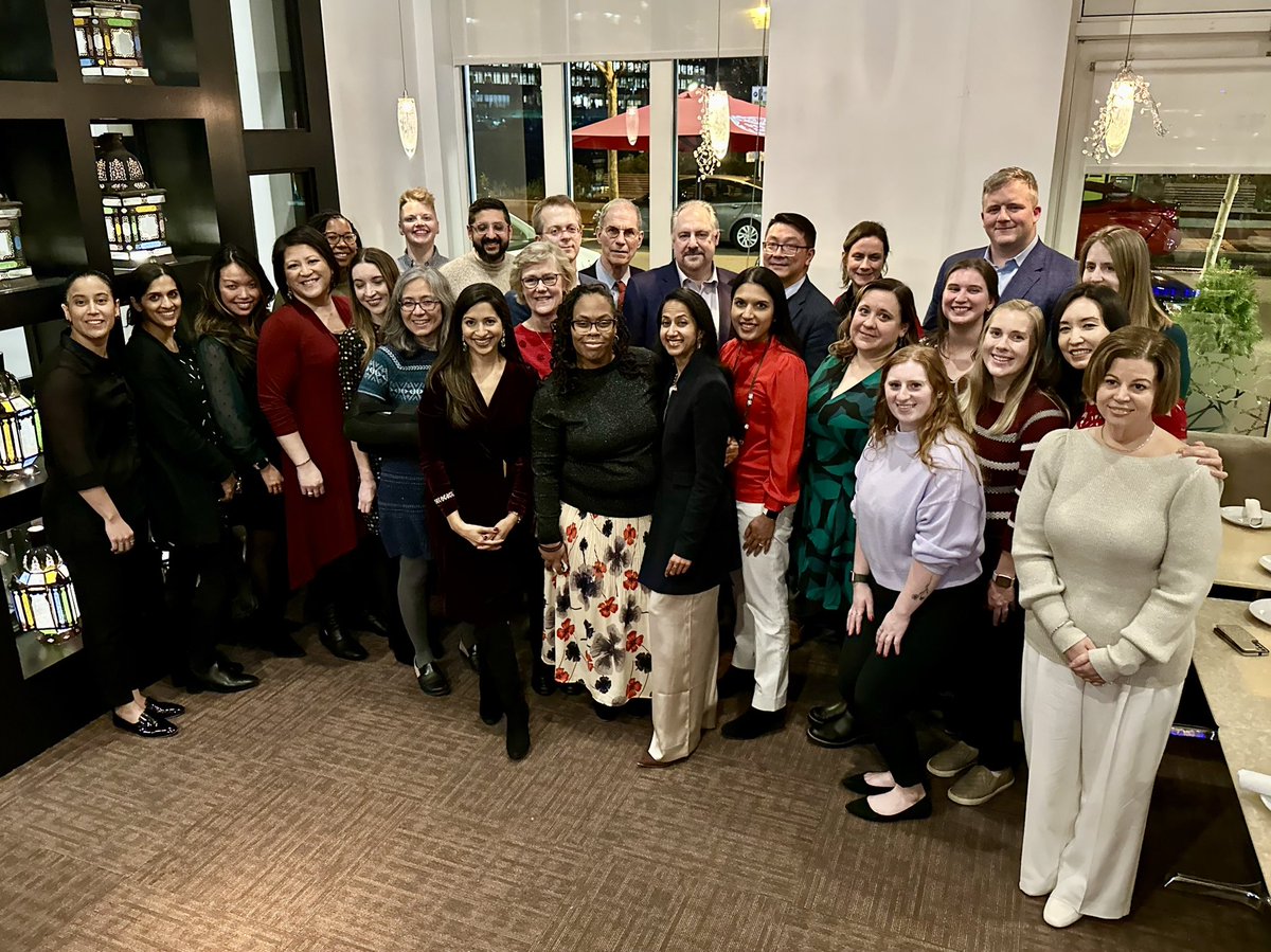 KSharmaMD's tweet image. Incredibly proud of The Johns Hopkins @hopkinsheart @HopkinsCTSurg Advanced Heart Failure / Transplant program for a record-breaking year!
⭐️ 65 heart transplants - with still 2 days to go – the highest # performed in a year @HopkinsMedicine
⭐️ > 90% 90-day survival and > 90%…