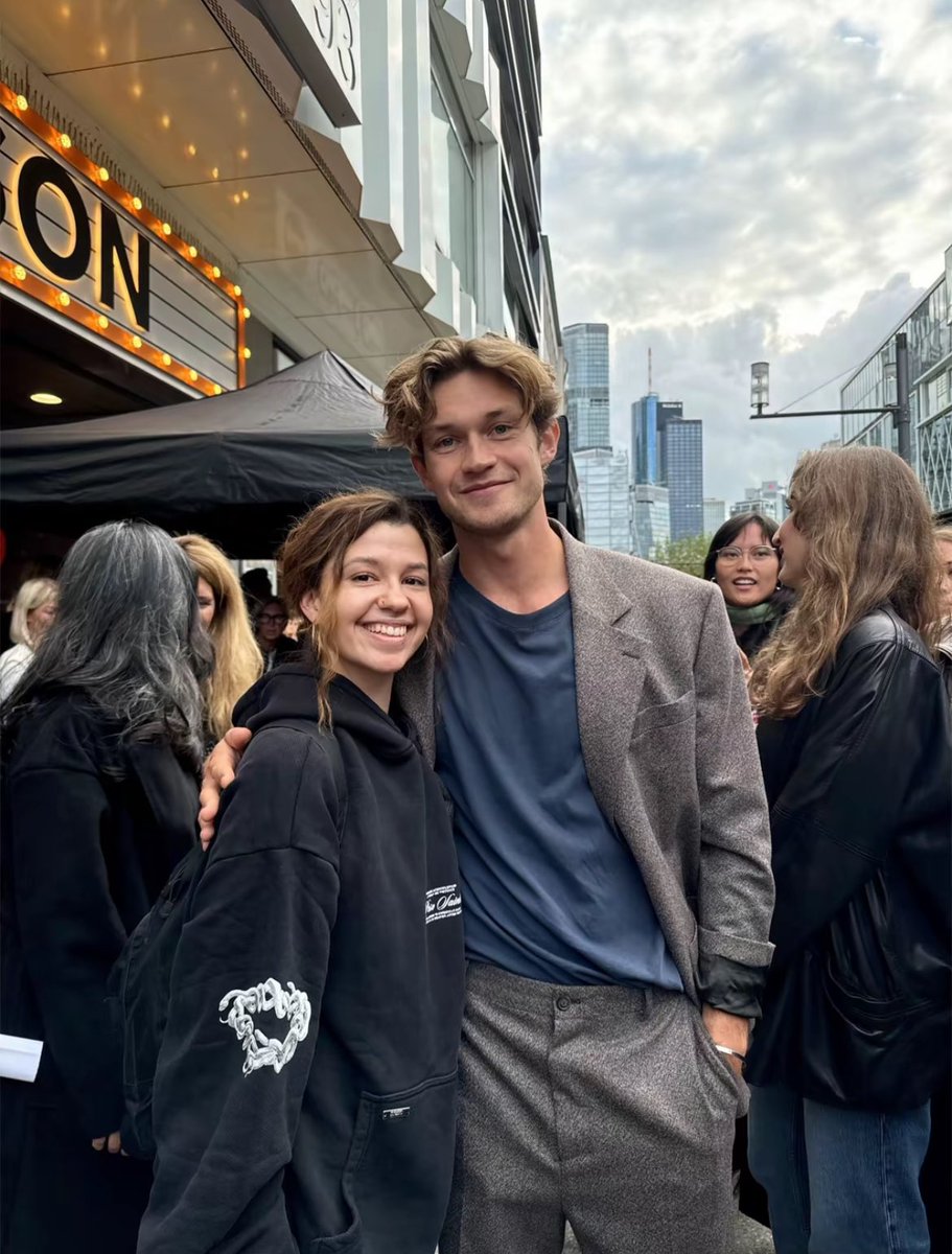 imagine meeting THE damian hardung