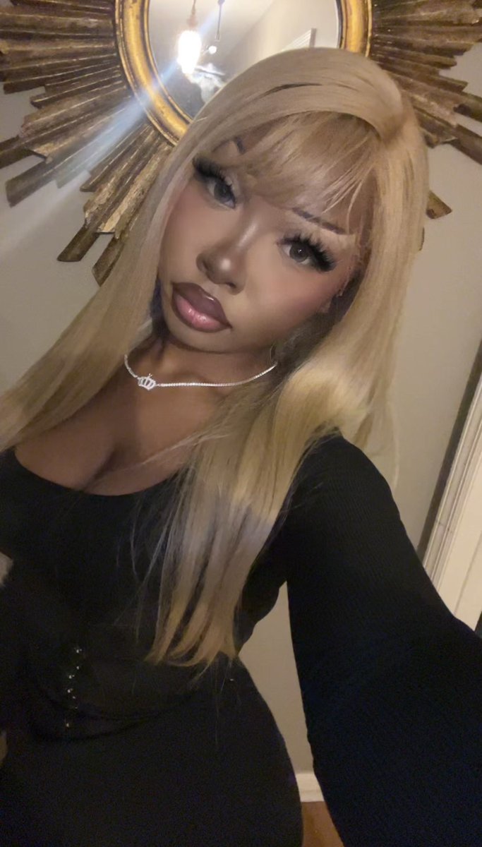 v_vaeanna's tweet photo. 👱🏾‍♀️🏴‍☠️ https://t.co/PDXrVEH6o3