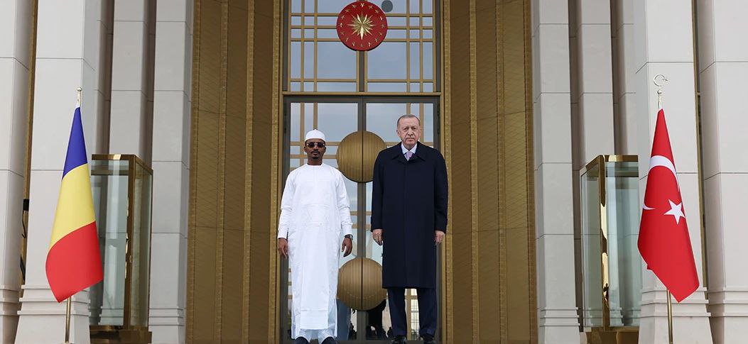 #Chad falls into #Türkiye 's trap it distances itself from #France, it turns to Türkiye, deepening dependency on foreign powers. #TurkeyInfluence #ChadAtRisk
#Turkey #Chad #zelena #paobc