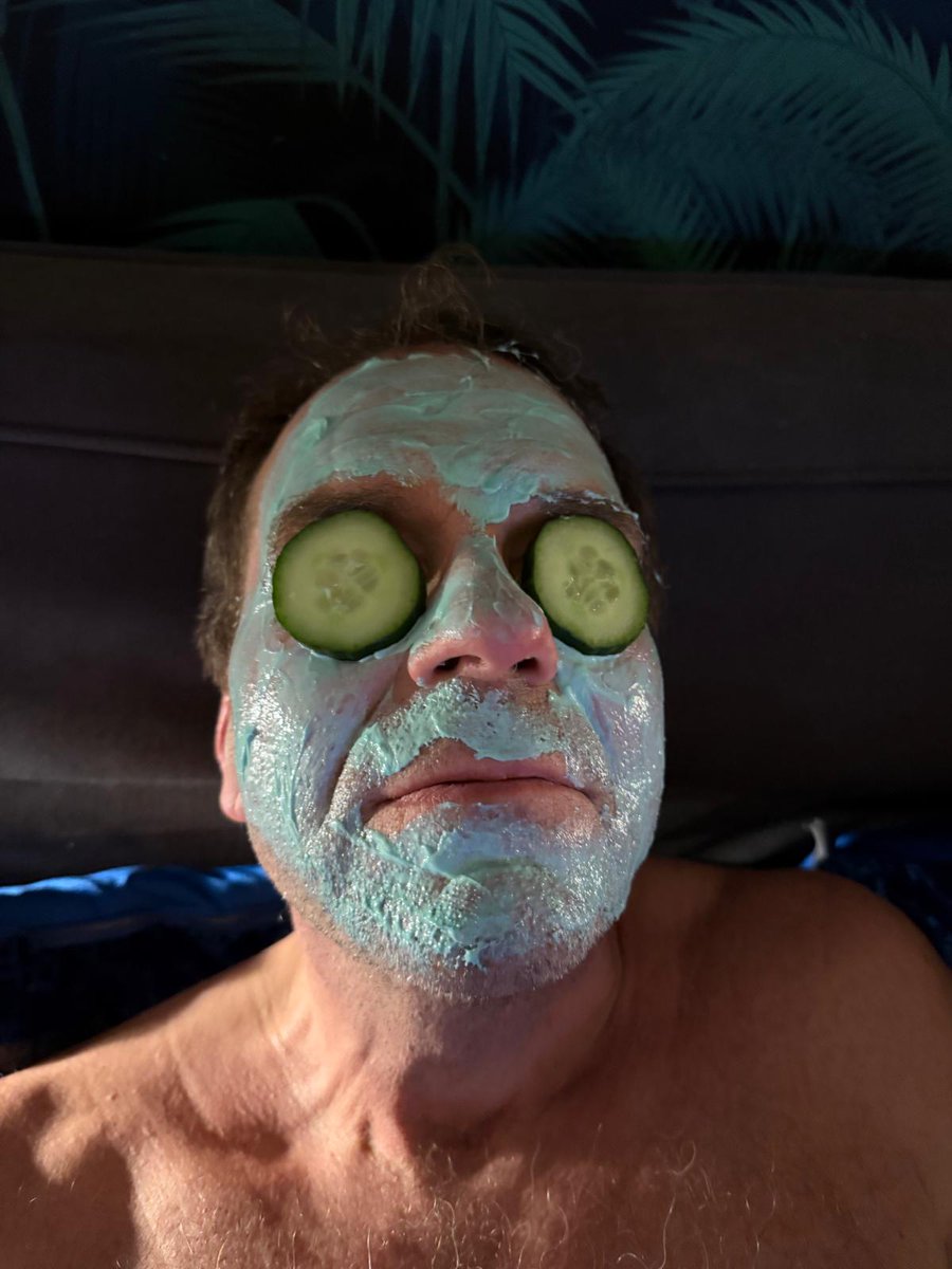 Peter Rütten tweet media