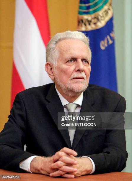 Juan Dalmau el Histrionico q quiere q los ancianos q no votaron por el, se mueran para el 2028..
Creo q esto incluira a Ruben Berrios de 85 an̈os para q Dalmau pueda ocupar la Presidencia del PIP..Verdad q si?
Los cargos entre los "Suciolistos" son de por vida..
Que dira Berrios?