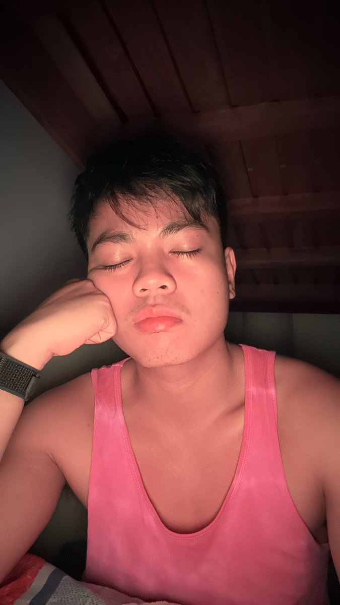 avatarphysics's tweet photo. A sleepyhead in 2024, will still be a sleepyhead in 2025 😴 https://t.co/N54kQUFaZG