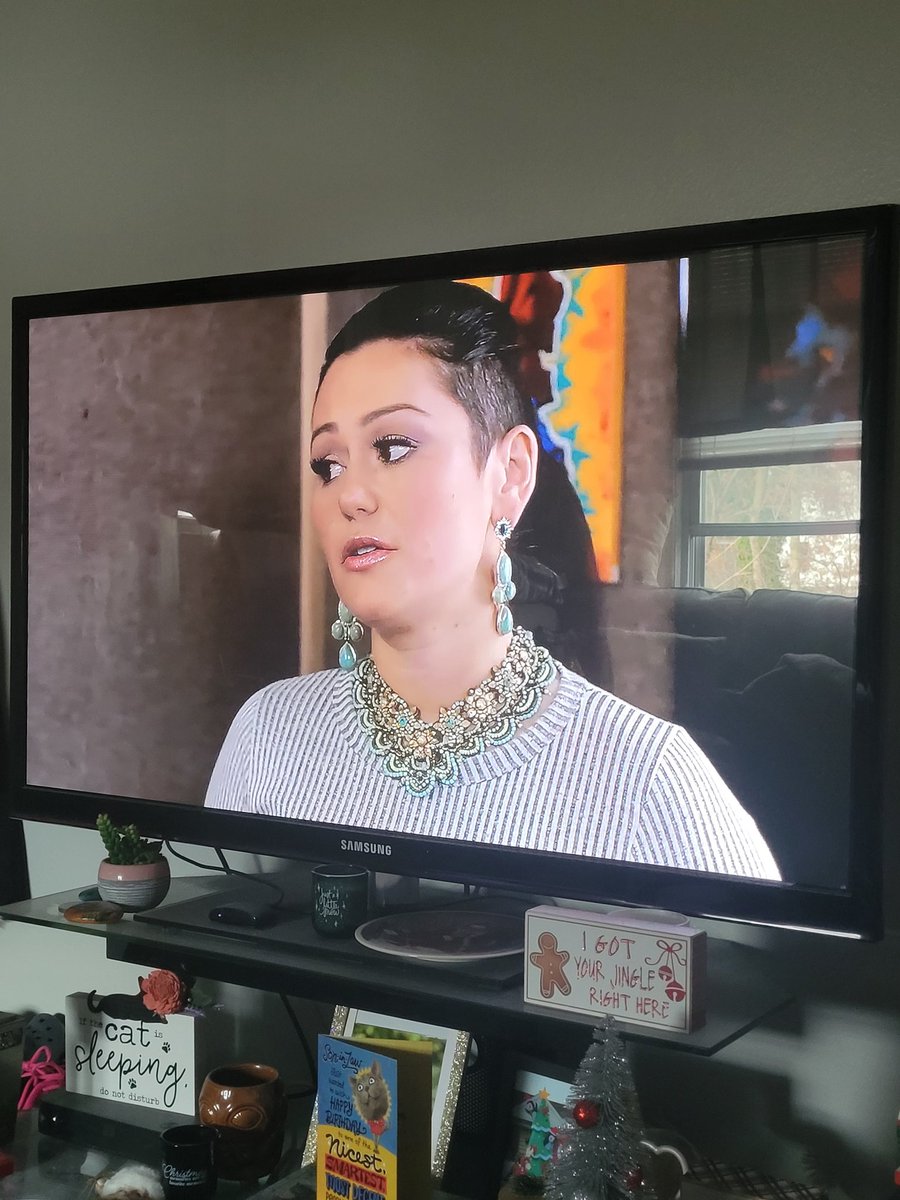 Never even knew about this movie, The Mint, with <a href="/JENNIWOWW/">JWOWW</a> as executive producer! Good so far!